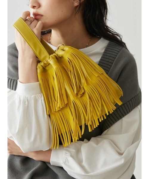 AMERICAN HOLIC（アメリカンホリック）の「フリンジ2WAY巾着バッグ（ハンドバッグ・レディース・ライトブルー/イエロー/グレイッシュベージュ・FREE）」の12枚目の写真