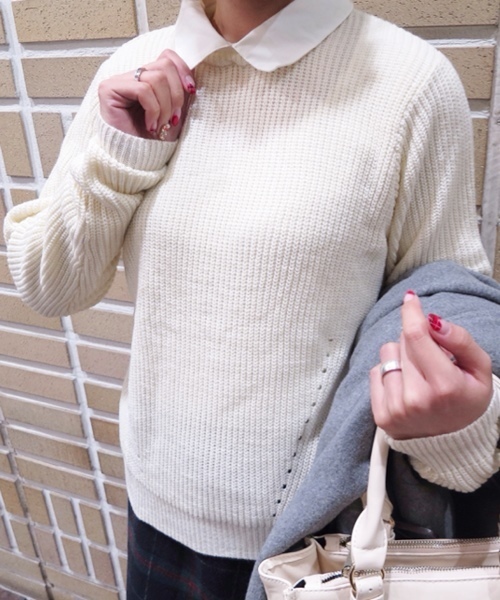 Chico（チコ）の「レース衿片畦ニット（ニット/セーター・レディース・ホワイト/ダークグリーン/グレー/ブラック・FREE）」の2枚目の写真