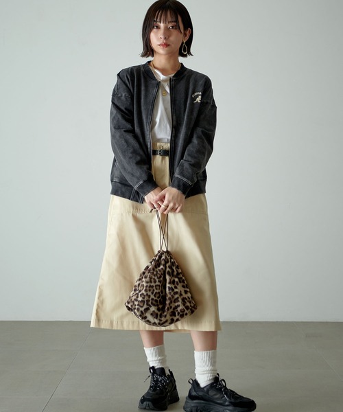 KANGOL EXTRA COMFORT(カンゴールエクストラコンフォート)の「【KANGOL EXTRA COMFORT(カンゴール エクストラコンフォート)】ロゴ刺繍 ノーカラー デニムブルゾンジャケット(ブルゾン・レディース・ブラック/サックスブルー/インディゴブルー・LL/M/L)」の7枚目の写真