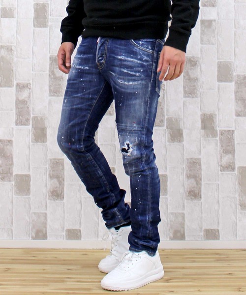 DSQUARED2(ディースクエアード)の「DSQ2 ダメージ&リペアボタンフライデニムパンツ COOL GUY JEANS(デニムパンツ・メンズ・ブルー・46)」の1枚目の写真