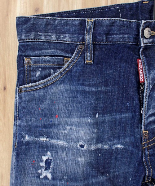 DSQUARED2(ディースクエアード)の「DSQ2 ダメージ&リペアボタンフライデニムパンツ COOL GUY JEANS(デニムパンツ・メンズ・ブルー・46)」の12枚目の写真