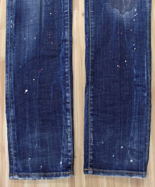 DSQUARED2(ディースクエアード)の「DSQ2 ダメージ&リペアボタンフライデニムパンツ COOL GUY JEANS(デニムパンツ・メンズ・ブルー・46)」の20枚目の写真