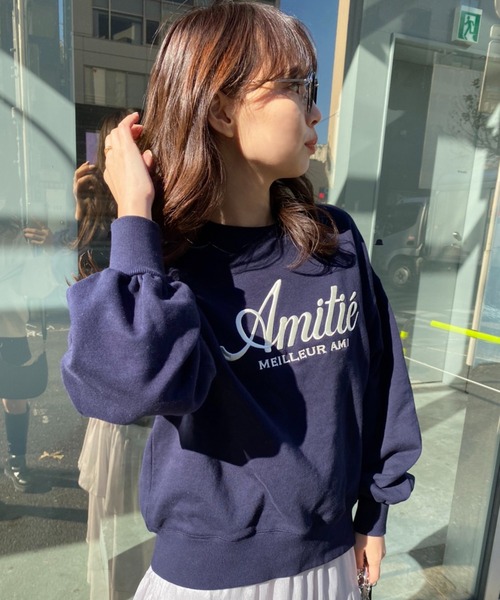 one after another NICE CLAUP(ワンアフターアナザーナイスクラップ)の「ビックシルエットロゴ刺繍スウェット(スウェット・レディース・オフホワイト/オートミール/ネイビー/ライトブルー・FREE)」の11枚目の写真