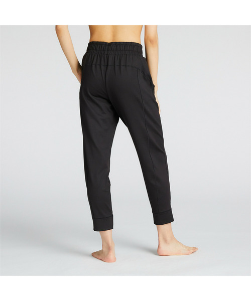 PUMA（プーマ）の「PUMA プーマ ウィメンズ ヨガ スタジオ FOUNDATION ニット 3/4 パンツ（その他パンツ・レディース・ブラック・MEDIUM/LARGE/SMALL/X-LARGE）」の3枚目の写真