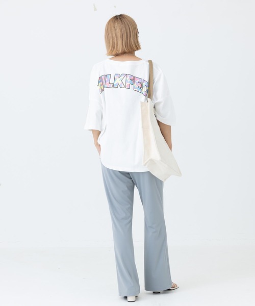 MILKFED.（ミルクフェド）の「S/S BIG TEE CAMOUFLAGE LOGO（Tシャツ/カットソー・レディース・ホワイト/ブラック・ONE SIZE）」の3枚目の写真