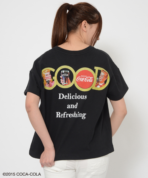 X-girl(エックスガール)の「COCA-COLA S/S BIG TEE(Tシャツ/カットソー・レディース・ホワイト/ブラック・2/1)」の3枚目の写真