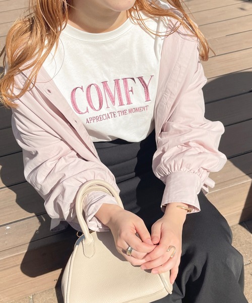 apres jour（アプレジュール）の「ロゴBIGスリットロンT【ZOZOTOWN限定アイテム】（Tシャツ/カットソー・レディース・オフホワイト/アイボリー/杢グレー/ナチュラル/ライトピンク・フリー/X-LARGE）」の8枚目の写真