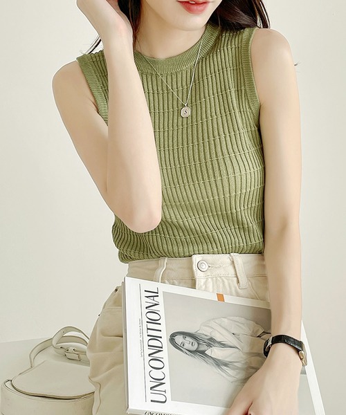 Primazel（プリマゼル）の「クルーネックノースリーブサマーニットトップス（ニット/セーター・レディース・ホワイト/マスタード/ブラック/グリーン・M）」の13枚目の写真