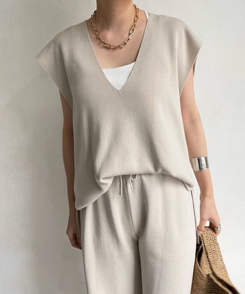 DouDou(ドゥドゥ)の「ニットベスト+ニットハーフパンツ セット(つなぎ/オールインワン・レディース・ベージュ/ブラック・FREE)」の16枚目の写真