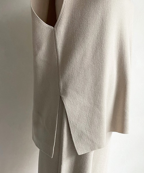 DouDou(ドゥドゥ)の「ニットベスト+ニットハーフパンツ セット(つなぎ/オールインワン・レディース・ベージュ/ブラック・FREE)」の18枚目の写真