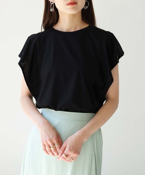 HER CLOSET（ハークローゼット）の「【TWENTY THREE】シルケットフレンチフレアスリーブカットソーブラウスTシャツ（Tシャツ/カットソー・レディース・ブラック/オフホワイト/ブルー/グリーン/グレイッシュベージュ・FREE）」の3枚目の写真
