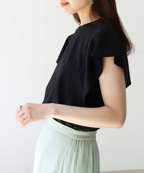 HER CLOSET（ハークローゼット）の「【TWENTY THREE】シルケットフレンチフレアスリーブカットソーブラウスTシャツ（Tシャツ/カットソー・レディース・ブラック/オフホワイト/ブルー/グリーン/グレイッシュベージュ・FREE）」の13枚目の写真