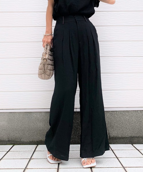 Q（キュー）の「レーヨンスラブワイドパンツ（その他パンツ・レディース・ブラック/ベージュ・MEDIUM）」の2枚目の写真