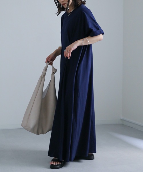 ap retro(アプレトロ)の「ウエストタックカットワンピース(ワンピース・レディース・オートミール/ネイビー/レッド/ベージュ/ブラック/ブルー/ボルドー・FREE)」の21枚目の写真