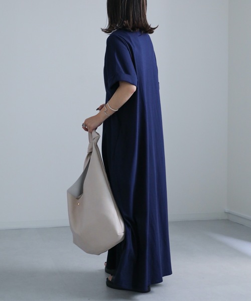 ap retro(アプレトロ)の「ウエストタックカットワンピース(ワンピース・レディース・オートミール/ネイビー/レッド/ベージュ/ブラック/ブルー/ボルドー・FREE)」の22枚目の写真