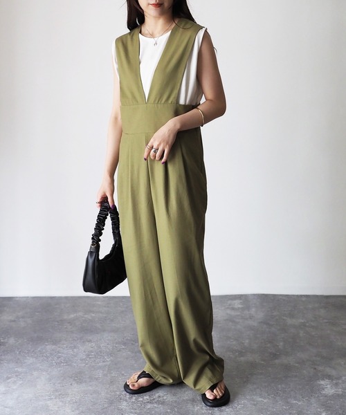 Riberry（リベリー）の「ハイウエストサロペット（サロペット/オーバーオール・レディース・グリーン/ライトブラウン/キナリ・MEDIUM）」の5枚目の写真