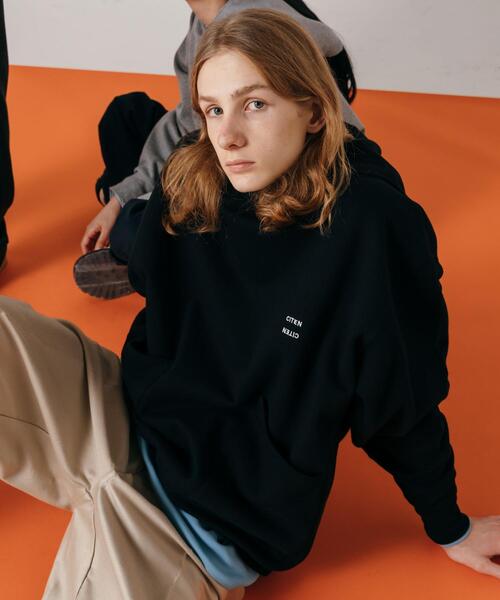 CITEN（シテン）の「＜CITEN＞ヒュージ スウェット フーディー パーカー（パーカー・メンズ・ブラック/グレー/オフホワイト/ナチュラル/ネイビー・M/L）」の3枚目の写真