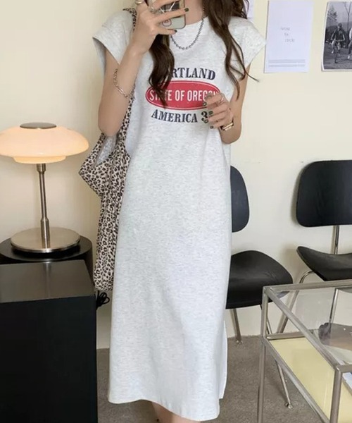 Auntie Rosa(アンティローザ)の「スウェットロングワンピース(ワンピース・レディース・グレー・FREE)」の4枚目の写真