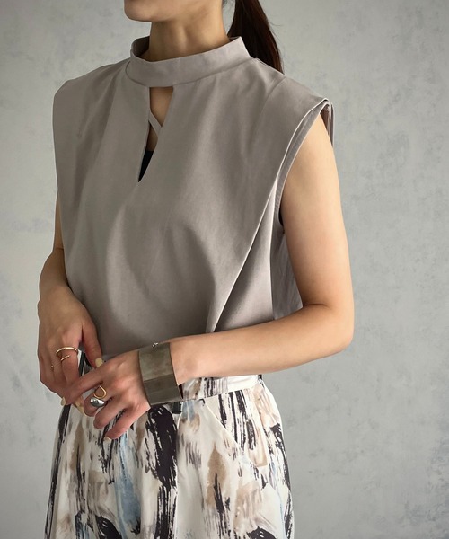 &g'aime（アンジェム）の「【&g’aime】センターラインショルダータックTシャツ（Tシャツ/カットソー・レディース・ホワイト/ブラック/グレー・FREE）」の16枚目の写真