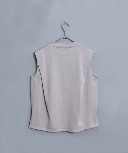 &g'aime（アンジェム）の「【&g’aime】センターラインショルダータックTシャツ（Tシャツ/カットソー・レディース・ホワイト/ブラック/グレー・FREE）」の13枚目の写真