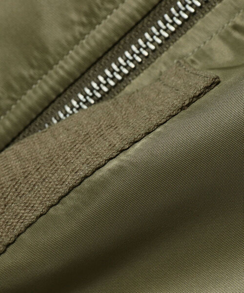 BEAMS LIGHTS（ビームスライツ）の「BEAMS LIGHTS / ナイロン MA-1 ベスト（ベスト・メンズ・ブラック/オリーブ・SMALL/MEDIUM/LARGE）」の16枚目の写真