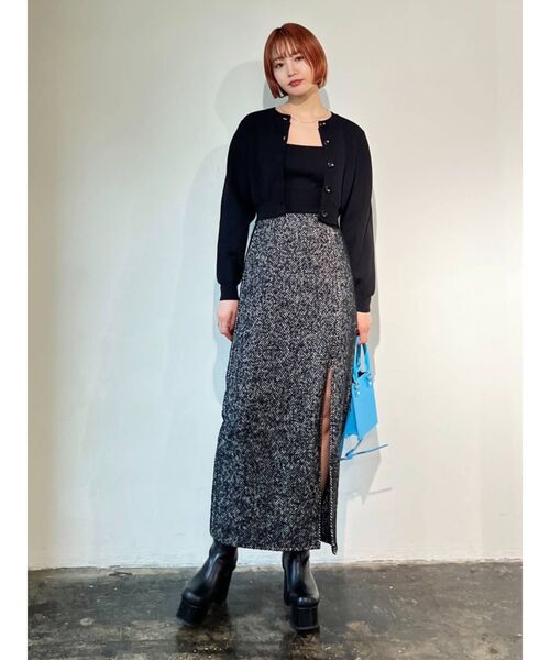EMODA(エモダ)の「スリットマキシスカート(スカート・レディース・ブラック/ブルー・SMALL/MEDIUM)」の3枚目の写真
