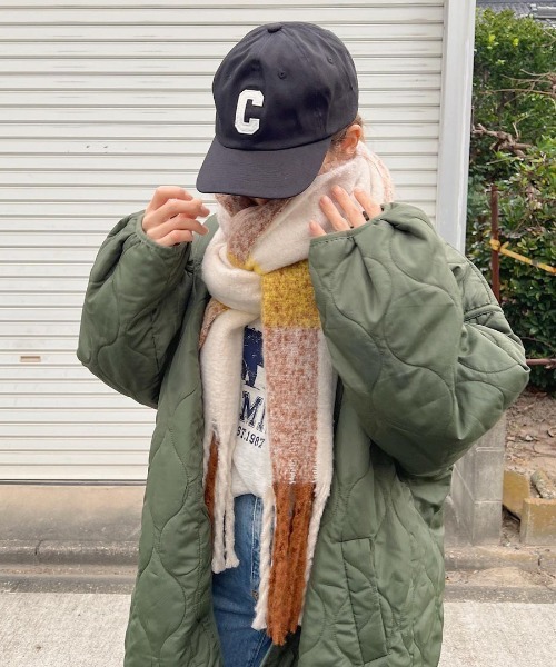 StyleSea（スタイルシー）の「チェック柄ボリュームマフラー（マフラー・レディース・パープル/ブルー/イエロー・MEDIUM）」の18枚目の写真