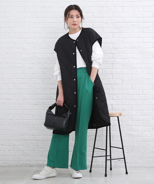 SHOO・LA・RUE（シューラルー）の「◆キルト ロングベスト（ノーカラーコート・レディース・ブラック/カーキ・00）」の13枚目の写真
