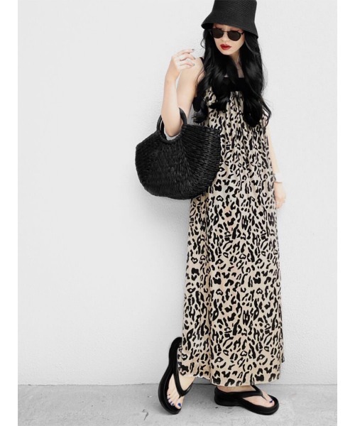 LVEU.（ラブユ.）の「Straw bucket hat / ストローバケットハット(Ai select)（ハット・レディース・ブラック・FREE）」の3枚目の写真