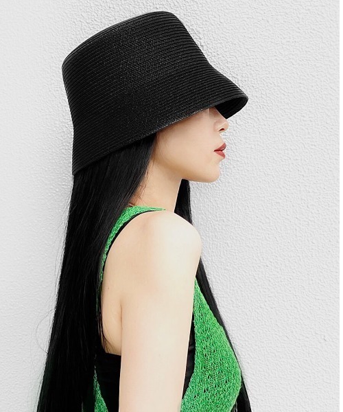 LVEU.（ラブユ.）の「Straw bucket hat / ストローバケットハット(Ai select)（ハット・レディース・ブラック・FREE）」の5枚目の写真