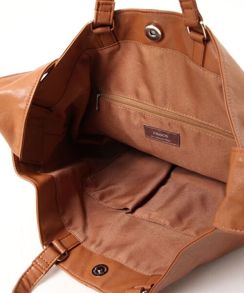 COOCO（クーコ）の「フェイクレザー２ＷＡＹトートバッグ／Ａ４対応（トートバッグ・レディース・ブラック/グリーン/アイボリー/キャメル・9）」の8枚目の写真