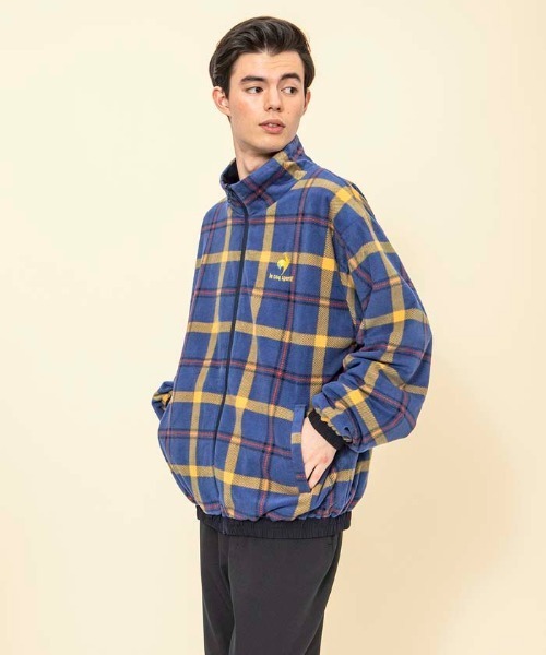 le coq sportif(ルコックスポルティフ)の「ルコック フリースジャケット スポーツウエア メンズ リバーシブル ボアフリース セーター フリース ニット 防寒 トレーニングウエア(ブルゾン・メンズ・イエロー/ブルー・L/M/XL/M(M))」の6枚目の写真