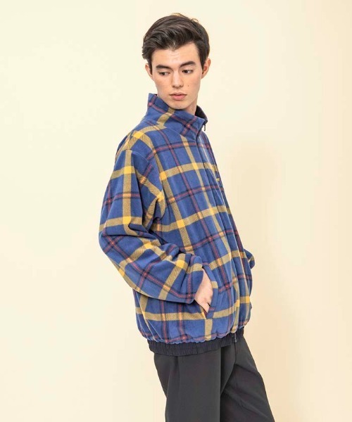 le coq sportif(ルコックスポルティフ)の「ルコック フリースジャケット スポーツウエア メンズ リバーシブル ボアフリース セーター フリース ニット 防寒 トレーニングウエア(ブルゾン・メンズ・イエロー/ブルー・L/M/XL/M(M))」の8枚目の写真