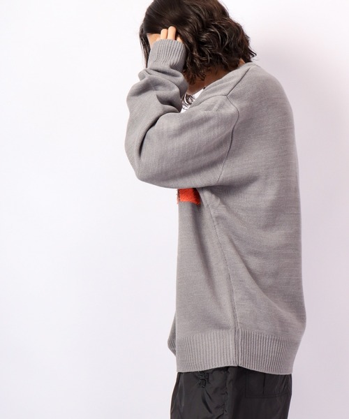 RE730(アールイーセブンサーティー)の「Alphabet wide cool neck knit / 英字ニット ワイドクールネック(ニット/セーター・メンズ・グリーン/ブラック/グレー・M/L)」の18枚目の写真