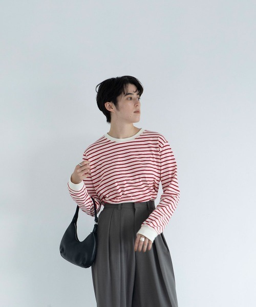 marjour（マージュール）の「BORDER LONG SLEEVE TEE（Tシャツ/カットソー・レディース・ホワイト×レッド/ブラック×ホワイト/ホワイト×ブラック・M）」の7枚目の写真