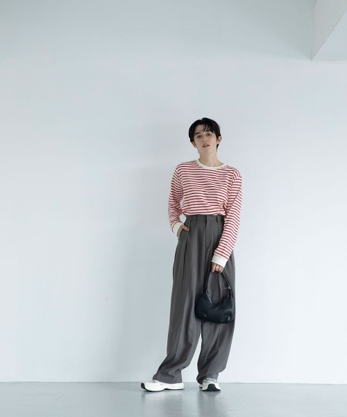 marjour（マージュール）の「BORDER LONG SLEEVE TEE（Tシャツ/カットソー・レディース・ホワイト×レッド/ブラック×ホワイト/ホワイト×ブラック・M）」の17枚目の写真