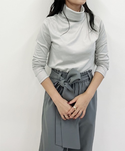 Doux Belle(ドゥーベル)の「裏起毛カットソー タートルネック(Tシャツ/カットソー・レディース・ホワイト/ライトグレー/ブラック/ベージュ/ネイビー・MEDIUM/LARGE)」の18枚目の写真