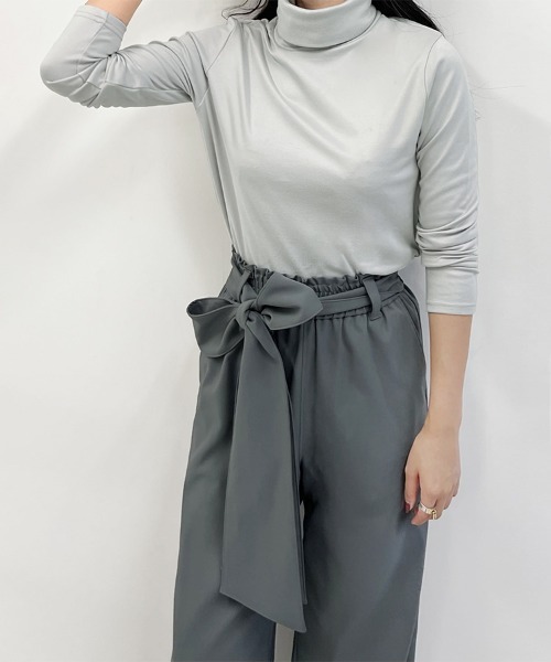 Doux Belle(ドゥーベル)の「裏起毛カットソー タートルネック(Tシャツ/カットソー・レディース・ホワイト/ライトグレー/ブラック/ベージュ/ネイビー・MEDIUM/LARGE)」の20枚目の写真
