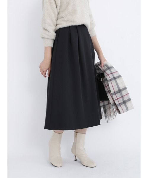 Te chichi(テチチ)の「ボンディングタックスカート(スカート・レディース・ブラック/オフホワイト/カーキ・SMALL/MEDIUM)」の8枚目の写真