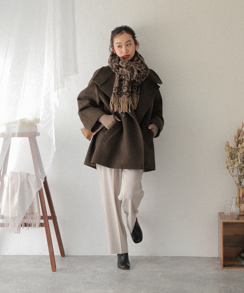 ⭐︎新品Johnstons of Elginアームウォーマー ベージュ⭐︎ Johnstons of Elgin（ジョンストンズオブエルガン）の「【JOHNSTONS OF