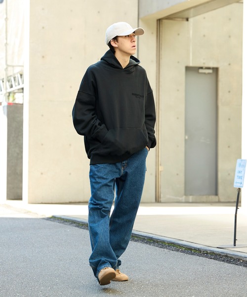 FOG ESSENTIALS パーカー男女兼用 高級感 フート付き 後ろLOGO FOG ESSENTIALS パーカー ESSENTIALS/エッセンシャルズ BACK LOGO