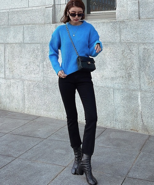 esutoreja（エストレジャ）の「レースアップバックニット（ニット/セーター・レディース・グレー/ブルー・FREE）」の5枚目の写真