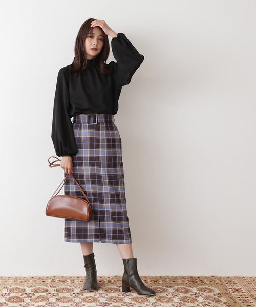 N.（N. Natural Beauty Basic）（エヌエヌナチュラルビューティーベーシック）の「◆ペーパーバックパフブラウス（シャツ/ブラウス・レディース・ブラック/グレー/オフホワイト/ピンク/ミント/ブルー・MEDIUM）」の13枚目の写真