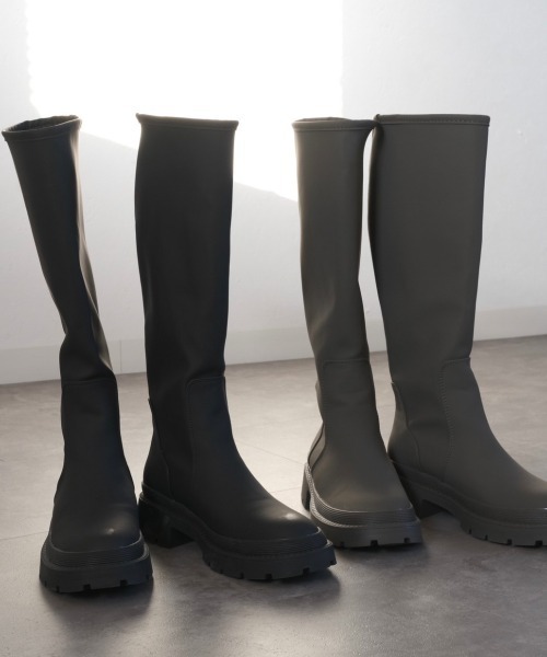 Reurie'(レウリィ)の「ラバーロングブーツ(ブーツ・レディース・ブラック/カーキ・23.5cm/24.0cm/23.0cm/24.5cm)」の4枚目の写真