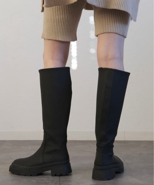 Reurie'(レウリィ)の「ラバーロングブーツ(ブーツ・レディース・ブラック/カーキ・23.5cm/24.0cm/23.0cm/24.5cm)」の5枚目の写真