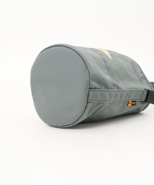 KELTY（ケルティ）の「【500mlペットボトル収納可】 2WAY ラウンドボトムトート/ショルダーバック（ショルダーバッグ・レディース・ブラック/モカ/タン/セージグリーン/ネイビー/マスタード/ブラウン系その他/オリーブ/ダークグレー・FREE）」の16枚目の写真