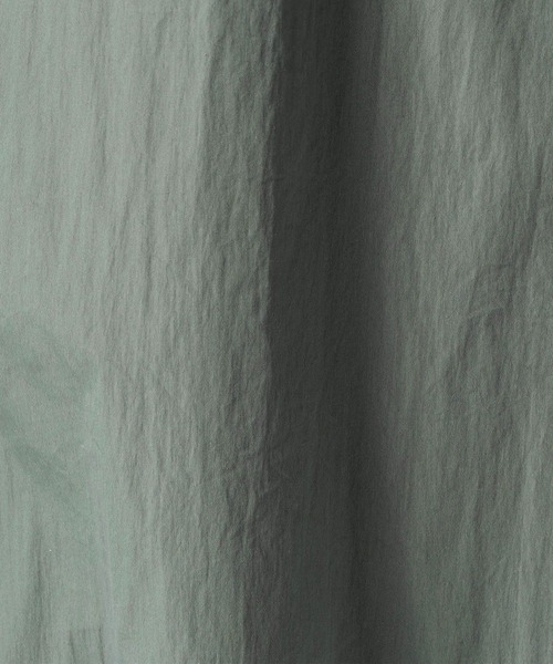 Grand PARK（グランドパーク）の「ナイロンロング丈フードコート（ブルゾン・レディース・ブラウン/カーキ/ナチュラル・FREE）」の17枚目の写真