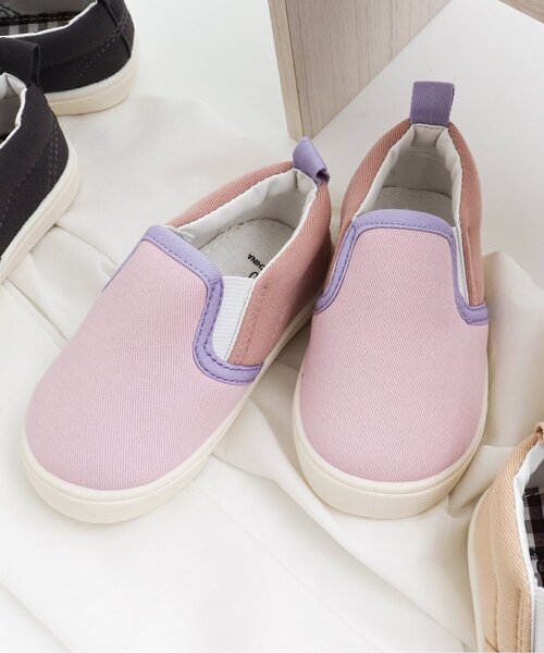 apres les cours（アプレレクール）の「無地・バイカラー スリッポン（スリッポン・キッズ・ベージュ/チャコール/ミント/ピンク・13/14/15 /16/17/18/19）」の4枚目の写真