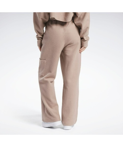 Reebok（リーボック）の「ワイドレッグパンツ / CL WDE FL WIDE LEG PANT（スウェットパンツ・レディース・ベージュ/ブルー/ブラック・LARGE/MEDIUM/SMALL/X-LARGE）」の5枚目の写真