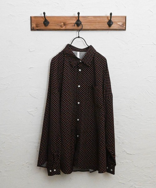 Anytime Songs（エニータイムソングス）の「ポリ総柄プリント(B柄) ドロップショルダー LSシャツ（シャツ/ブラウス・メンズ・ブラック/ブラウン/ホワイト・MEDIUM/LARGE/X-LARGE）」の8枚目の写真